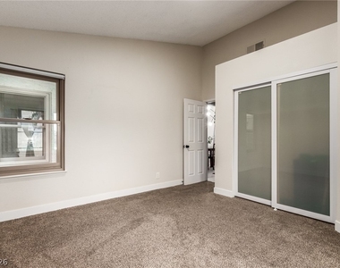 5776 Yerington Avenue - Photo Thumbnail 17