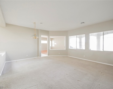 2716 Thomasville Avenue - Photo Thumbnail 4