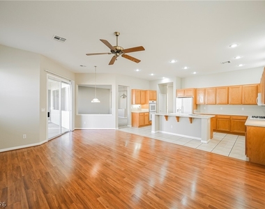 2716 Thomasville Avenue - Photo Thumbnail 8