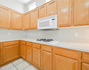 2716 Thomasville Avenue - Photo Thumbnail 12
