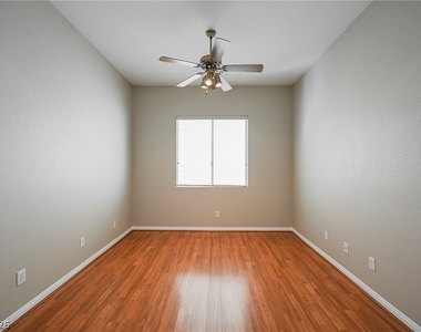 2716 Thomasville Avenue - Photo Thumbnail 15
