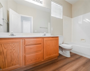 2716 Thomasville Avenue - Photo Thumbnail 31