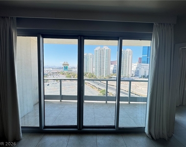 222 Karen Avenue - Photo Thumbnail 8