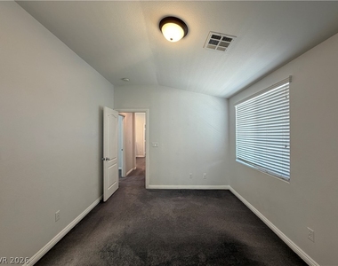 3525 Remington Grove Avenue - Photo Thumbnail 20