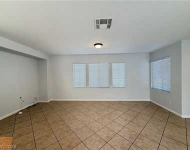 3525 Remington Grove Avenue - Photo Thumbnail 3