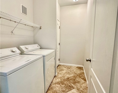 10217 King Henry Avenue - Photo Thumbnail 19