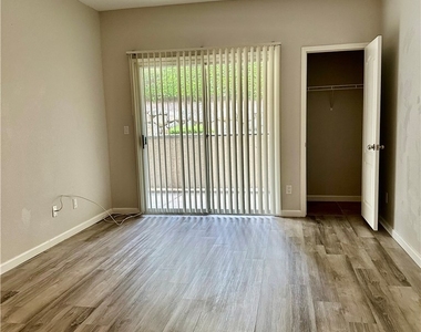 10217 King Henry Avenue - Photo Thumbnail 11