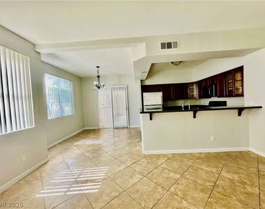 10217 King Henry Avenue - Photo Thumbnail 23