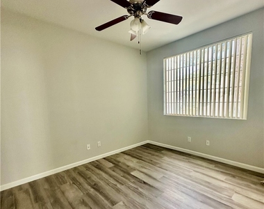 10217 King Henry Avenue - Photo Thumbnail 21