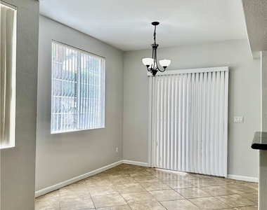 10217 King Henry Avenue - Photo Thumbnail 4
