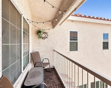 9466 Marshall Creek Street - Photo Thumbnail 13