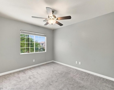 9466 Marshall Creek Street - Photo Thumbnail 20