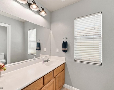 9466 Marshall Creek Street - Photo Thumbnail 18