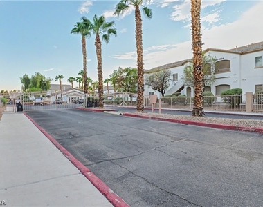 5655 E Sahara Avenue - Photo Thumbnail 8