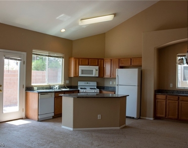9557 Gibbon Avenue - Photo Thumbnail 1