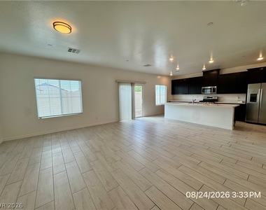 859 Nova Heights Street - Photo Thumbnail 2