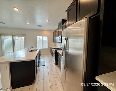 859 Nova Heights Street - Photo Thumbnail 6