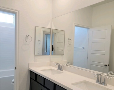859 Nova Heights Street - Photo Thumbnail 43