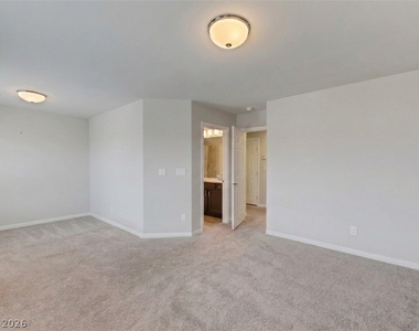 8176 Duncan Peak Court - Photo Thumbnail 31