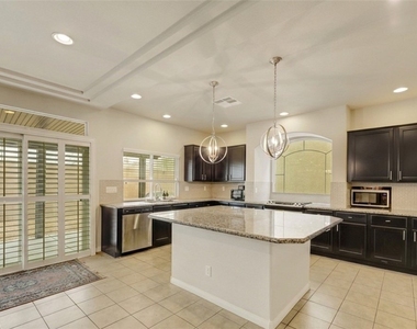 8176 Duncan Peak Court - Photo Thumbnail 9