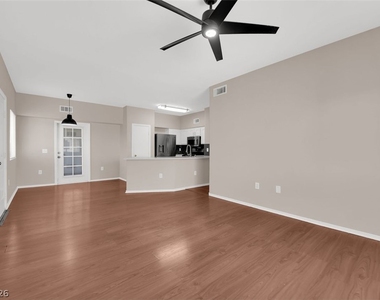 3400 Cabana Drive - Photo Thumbnail 5