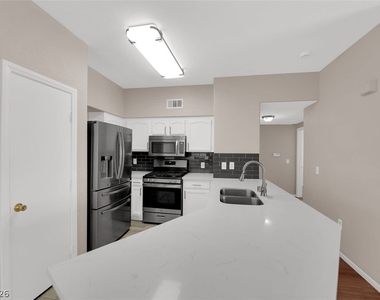 3400 Cabana Drive - Photo Thumbnail 3
