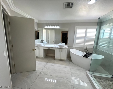 5936 Moon Garden Street - Photo Thumbnail 22