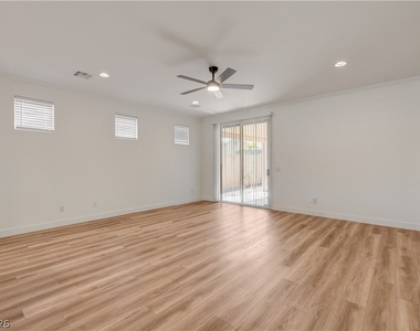 3249 Robins Creek Place - Photo Thumbnail 17