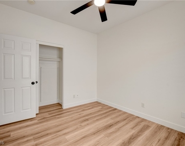 3249 Robins Creek Place - Photo Thumbnail 30