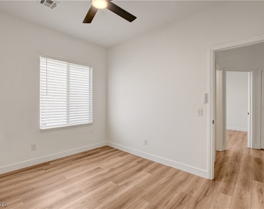 3249 Robins Creek Place - Photo Thumbnail 32