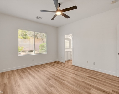 3249 Robins Creek Place - Photo Thumbnail 36