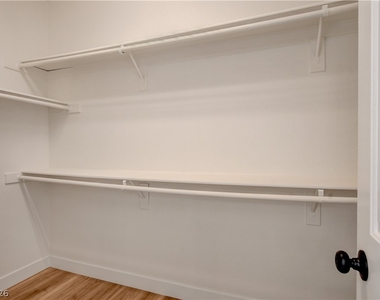 3249 Robins Creek Place - Photo Thumbnail 39