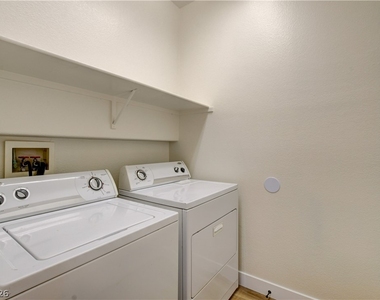 3249 Robins Creek Place - Photo Thumbnail 22