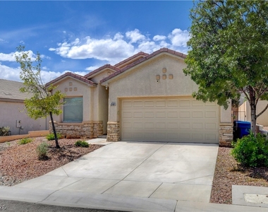 3249 Robins Creek Place - Photo Thumbnail 2