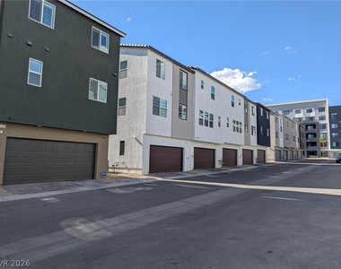 5887 Park Row Street - Photo Thumbnail 1