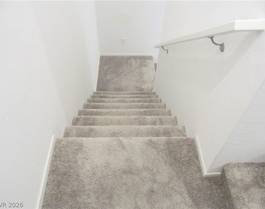 823 Grand Country Avenue - Photo Thumbnail 18