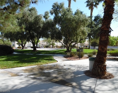 7948 W Nevso Drive - Photo Thumbnail 19