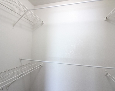 7948 W Nevso Drive - Photo Thumbnail 14
