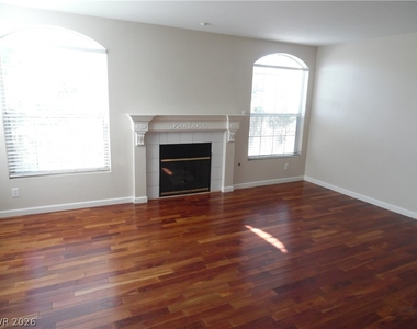 7948 W Nevso Drive - Photo Thumbnail 1
