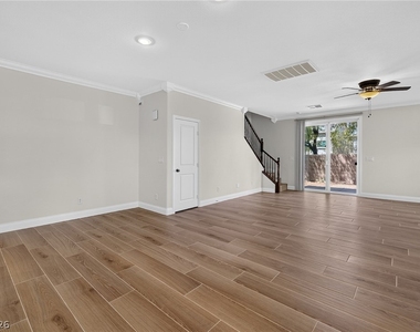 6255 W Arby Avenue - Photo Thumbnail 21