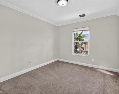 6255 W Arby Avenue - Photo Thumbnail 11