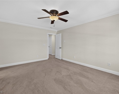 6255 W Arby Avenue - Photo Thumbnail 13