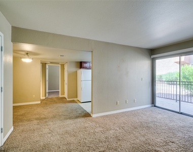 4450 Sandy River Drive - Photo Thumbnail 4