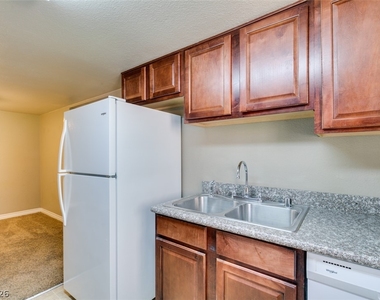 4450 Sandy River Drive - Photo Thumbnail 26