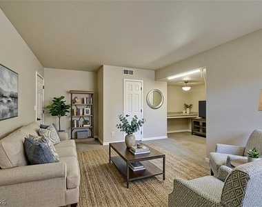 4450 Sandy River Drive - Photo Thumbnail 9