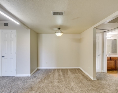 4450 Sandy River Drive - Photo Thumbnail 18
