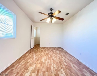 5875 Rainbow Trout Court - Photo Thumbnail 19