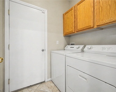 3721 Gretchen Court - Photo Thumbnail 27