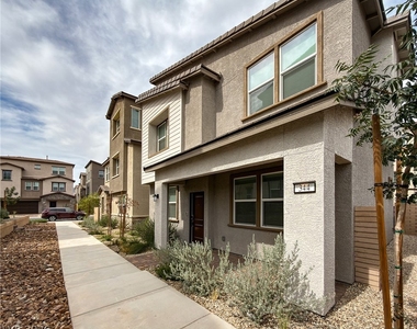 344 Vanda Court - Photo Thumbnail 1