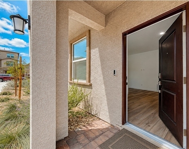 344 Vanda Court - Photo Thumbnail 2